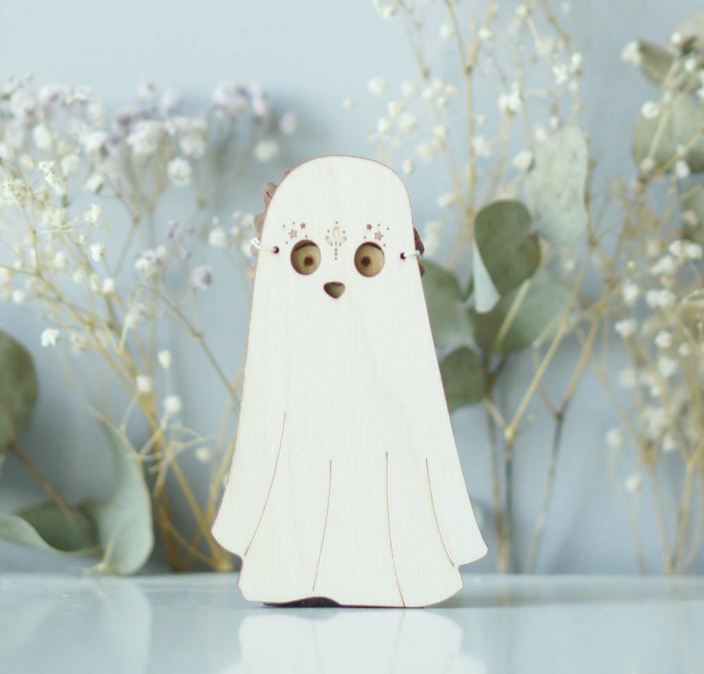 Ghost costume (with sparkle)