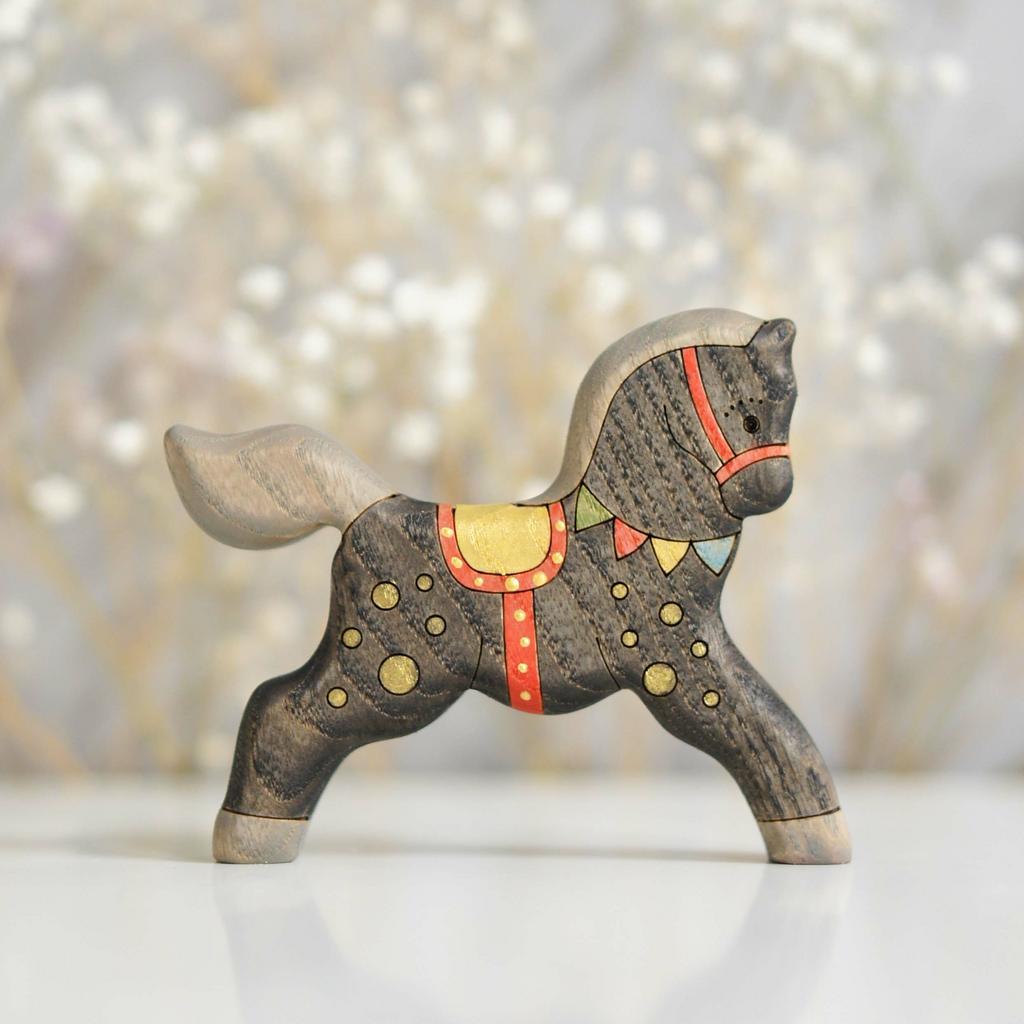 Circus horse toy (black) (with sparkle)