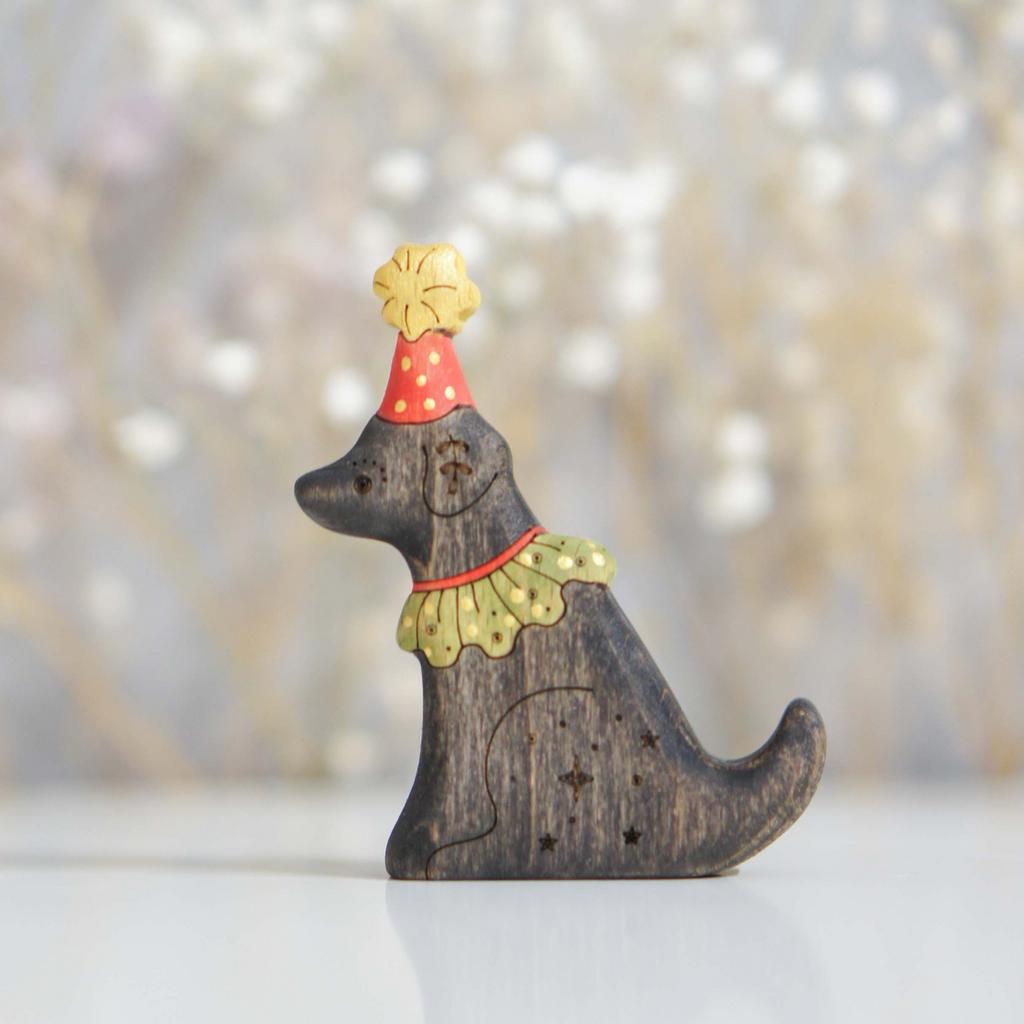 Circus dog toy (black) (with sparkle)