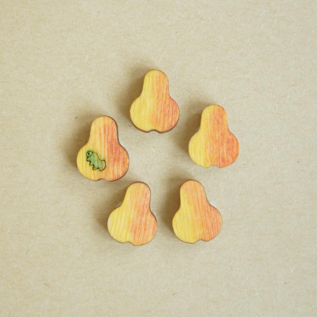 Pears  (set of 5) (with Velcro)