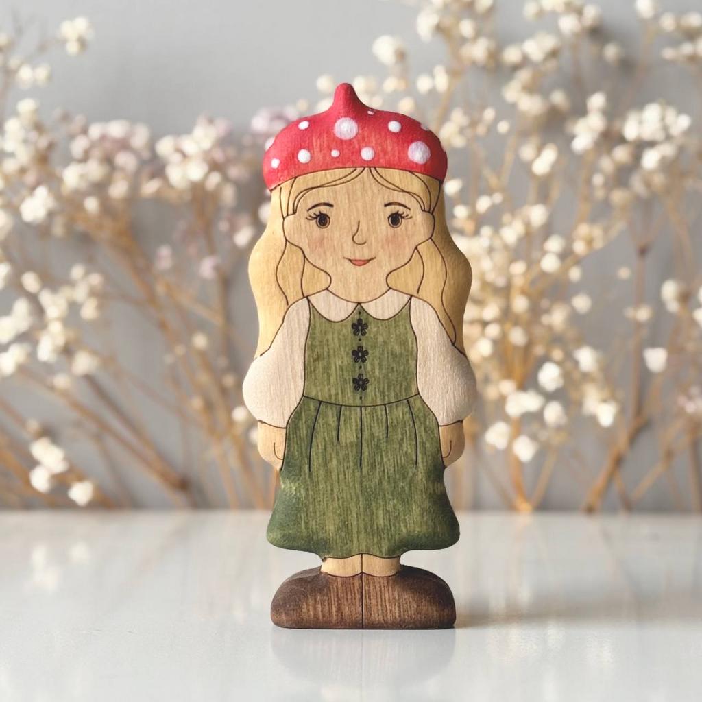 Girl (amanita) blonde (light skin)