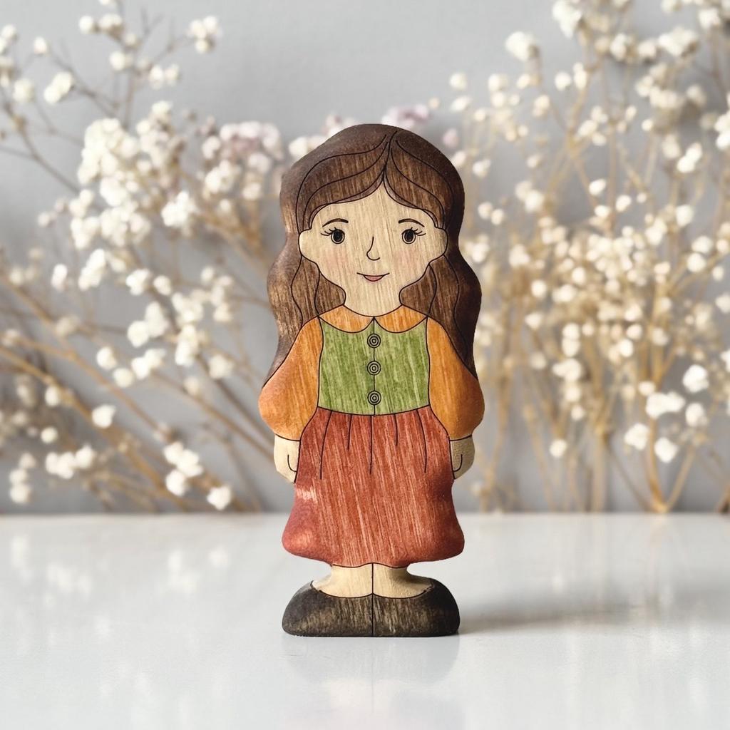 Girl (in autumn dress) brunette (light skin)