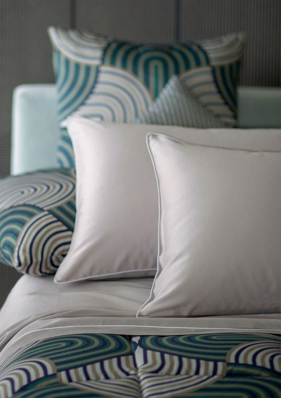 Постельное белье двуспальное Ризорт (Resort), серый цвет, бренд: Донди Хоум (DONDI HOME)