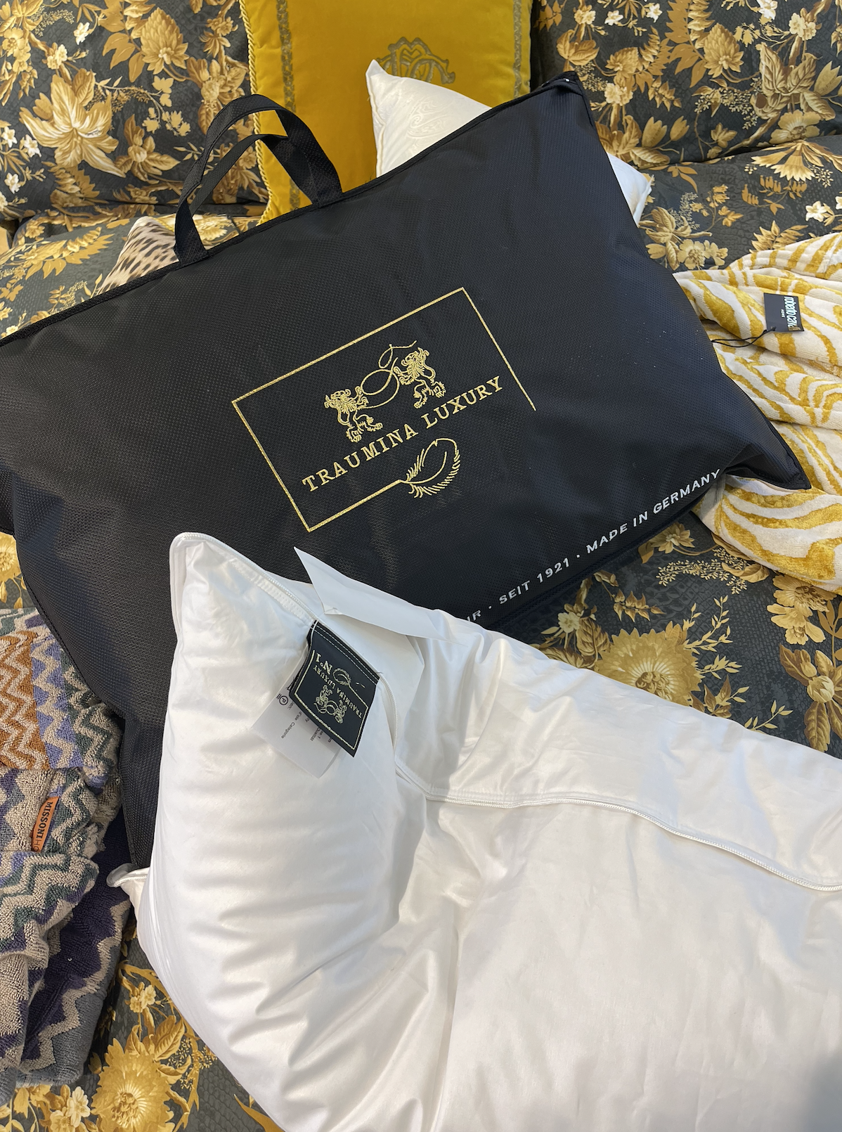 Подушка пуховая Элеганс Дауне (Elegance Daune), борт 6см, 50x70cm, бренд: Троумина (TRAUMINA)