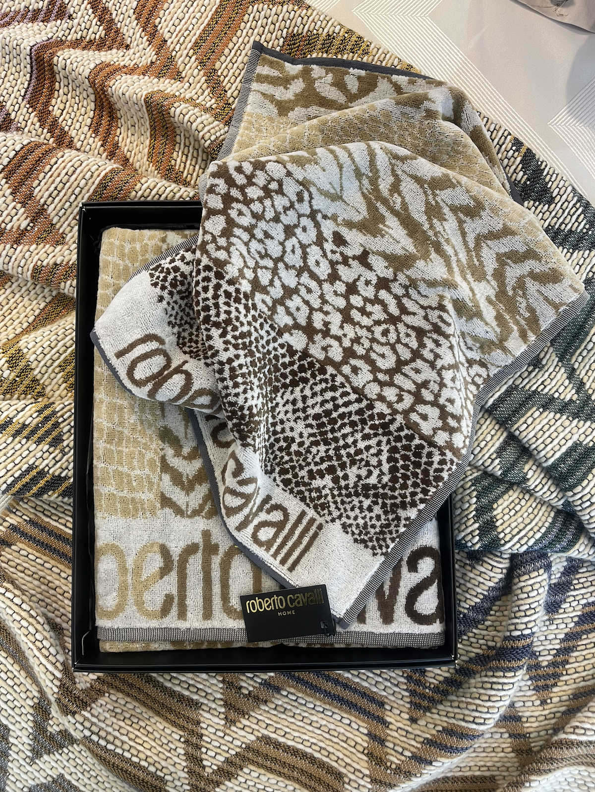 Комплект из 2-х полотенец Скин (Skin), бежевый, бренд: Роберто Кавалли (Roberto Cavalli)