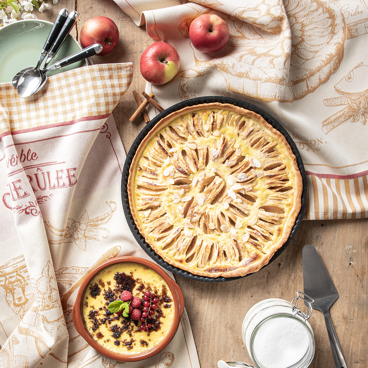 Кухонное полотенце Яблочный пирог (TARTE AUX POMMES) 50*75см, бренд: Коук (Coucke)