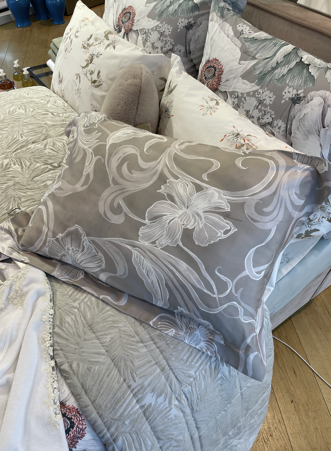 Постельное белье двуспальное Ла Пергола (La Pergola), бренд: Блюмарин (Blumarine)