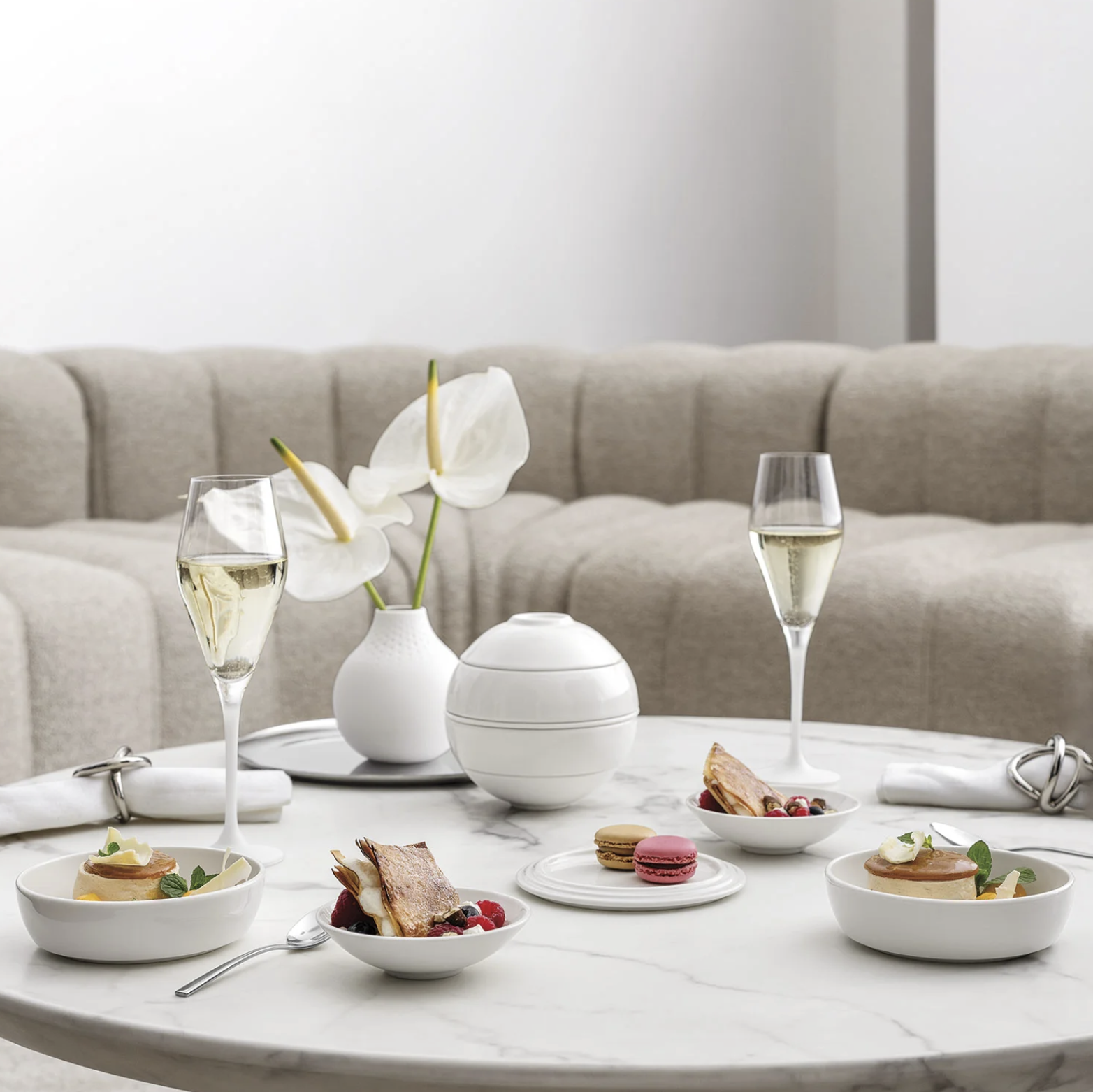 La Petite Boule White мини набор посуды на 2 персоны, 5 предметов