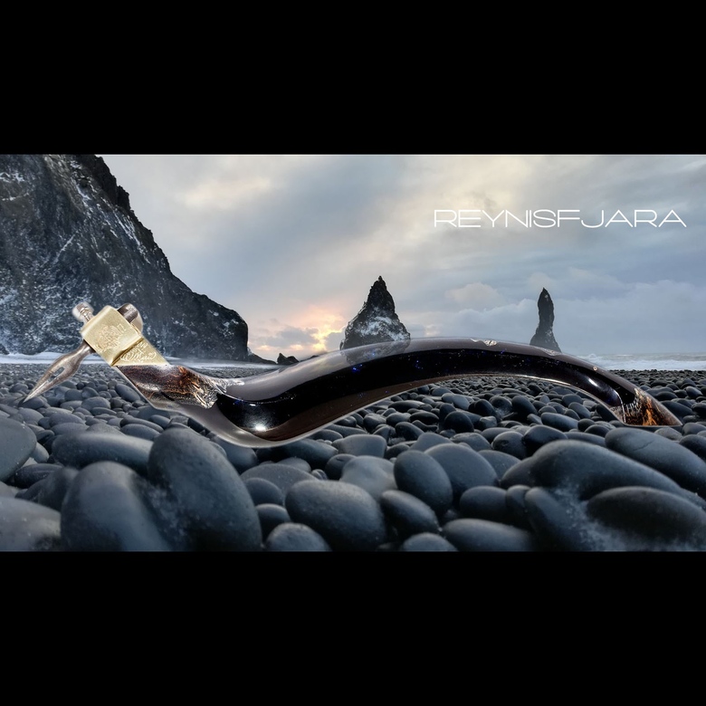 Preorder Obliquepenholder  "Reynisfjara" 002