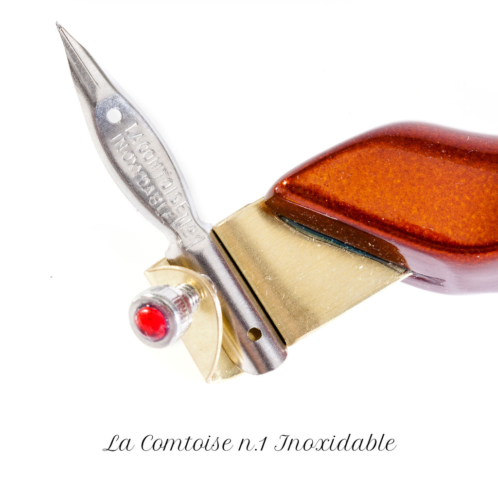 Перо La COMTOISE