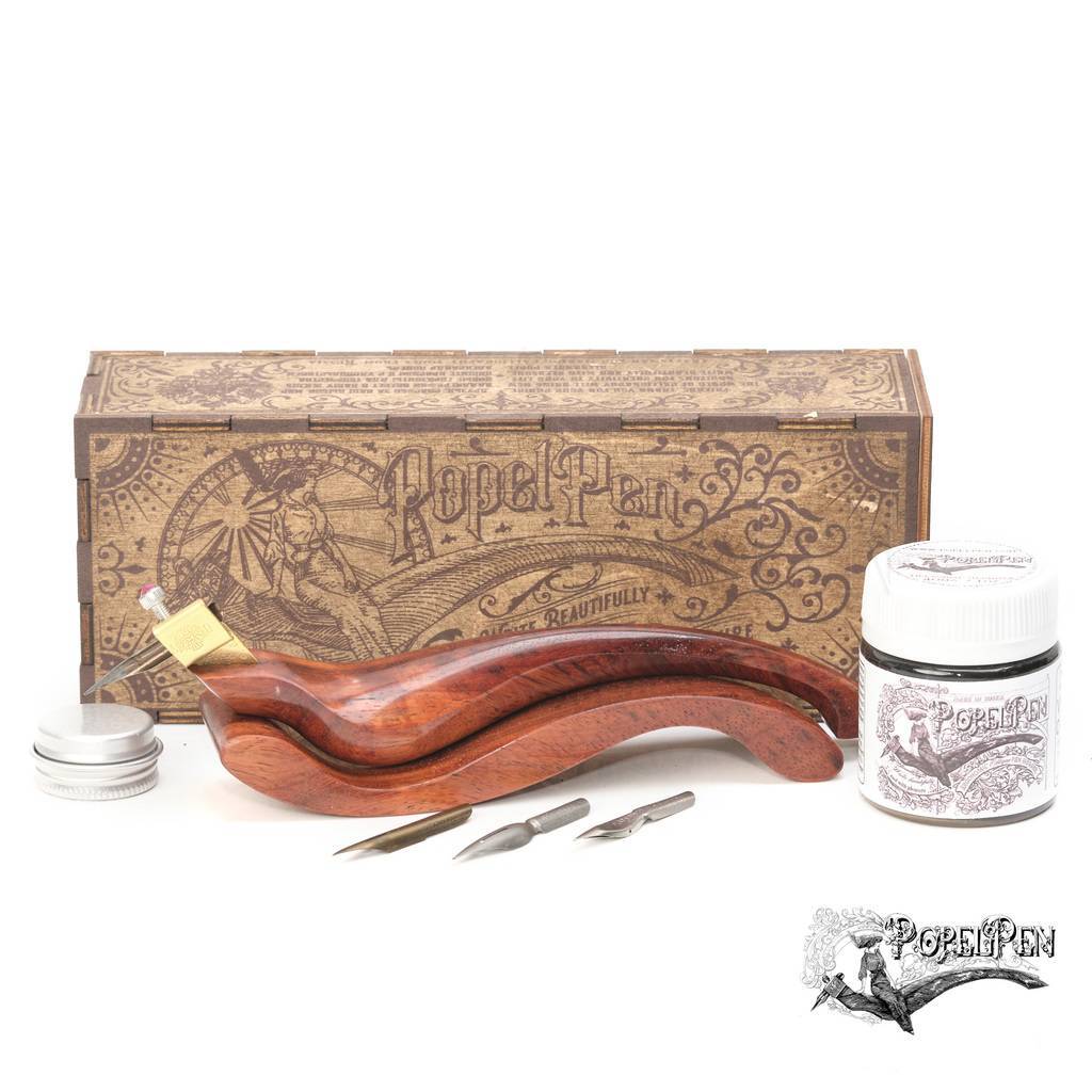 Oblique penhoher May Deng with stand