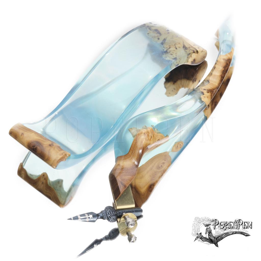 Oblique penholder Morning in Blue Lagoon