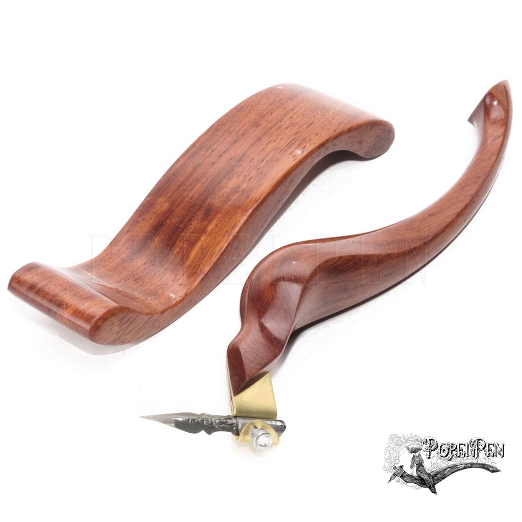 Oblique penhoher May Deng 006 with stand