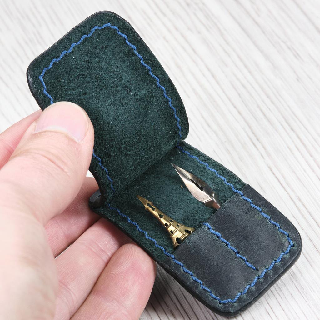 Бостон. Чехол для хранения перьев.