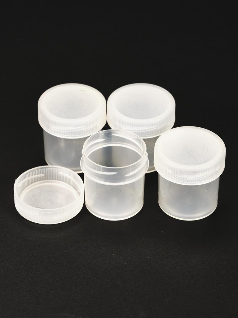 Пластиковая банка 15мл