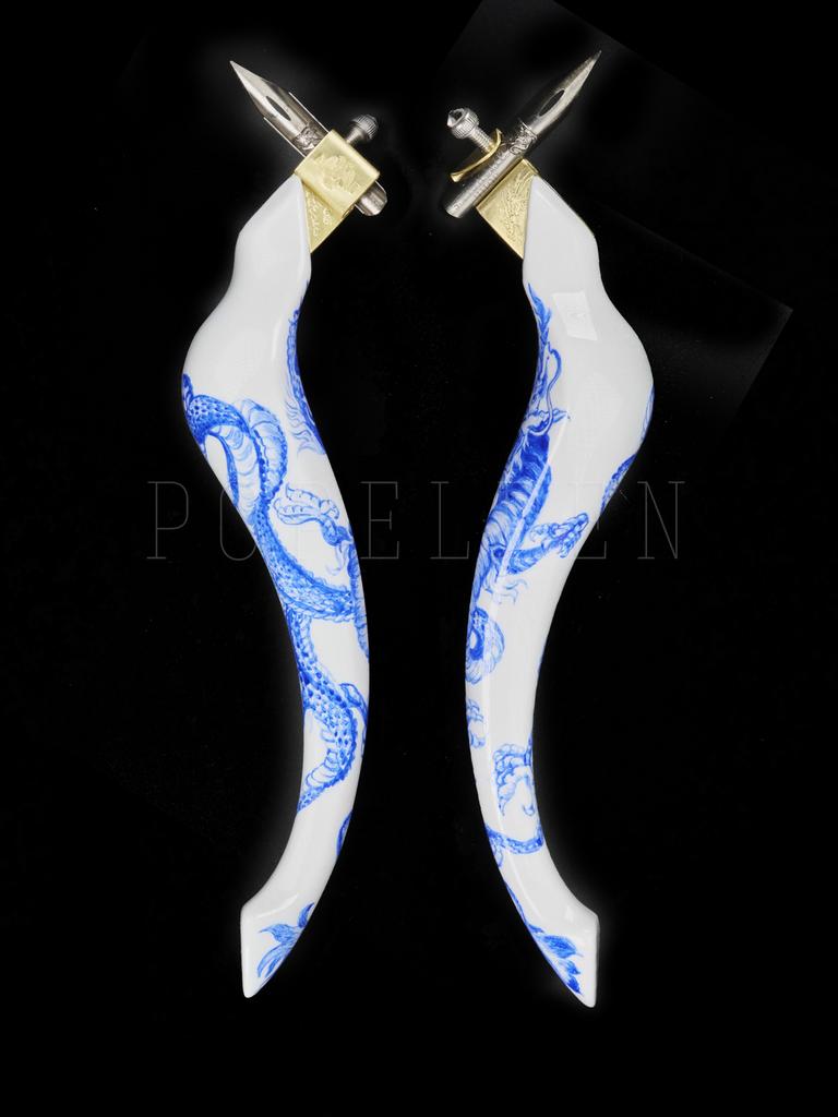 Косой держатель для пера «Дракон»