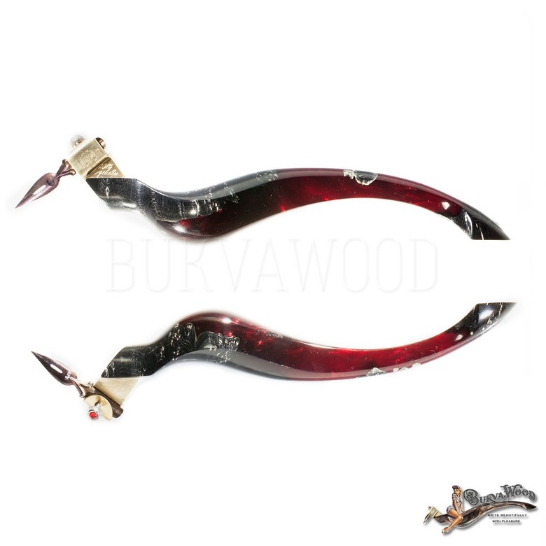 Obliquepenholder  "Count Dracula"