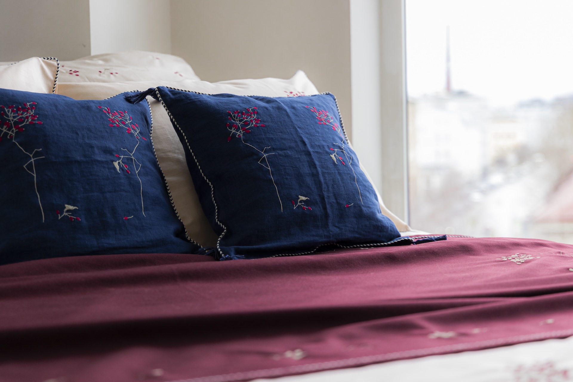 Наволочка маленькая Зимние ягоды