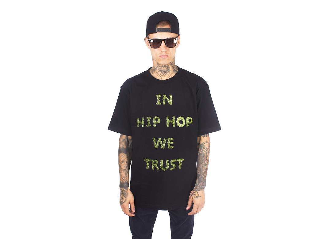 футболка IN HIP HOP WE TRUST