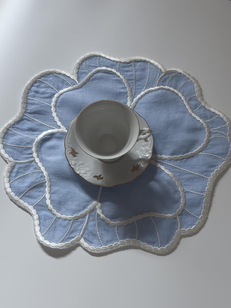 Плейсмат цветочный голубой