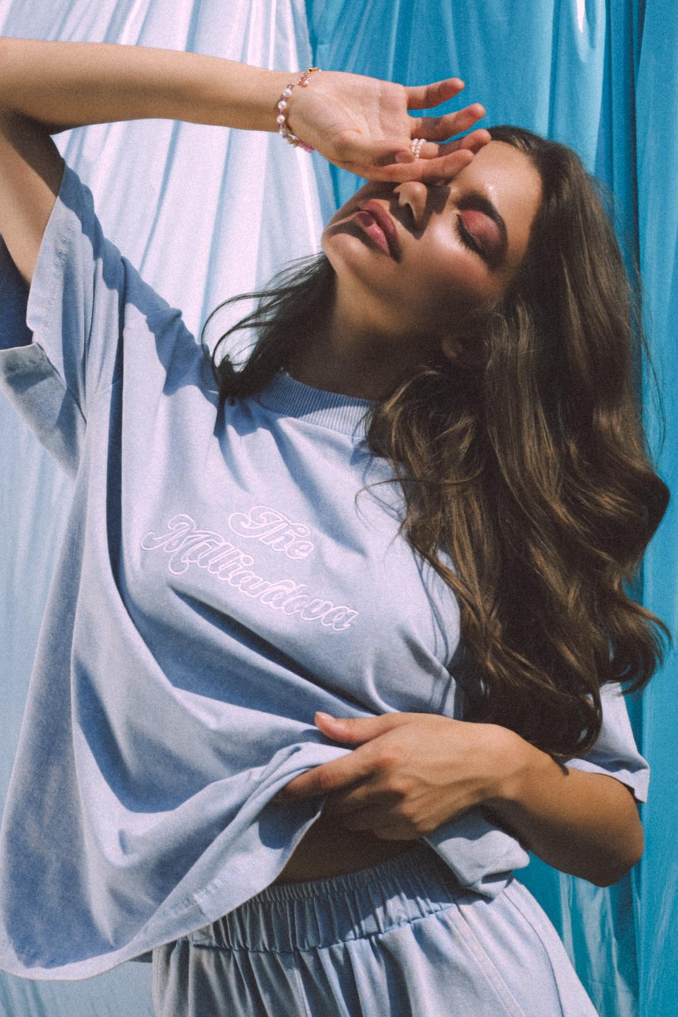 Футболка вареная с вышивкой The Milliardova, серая