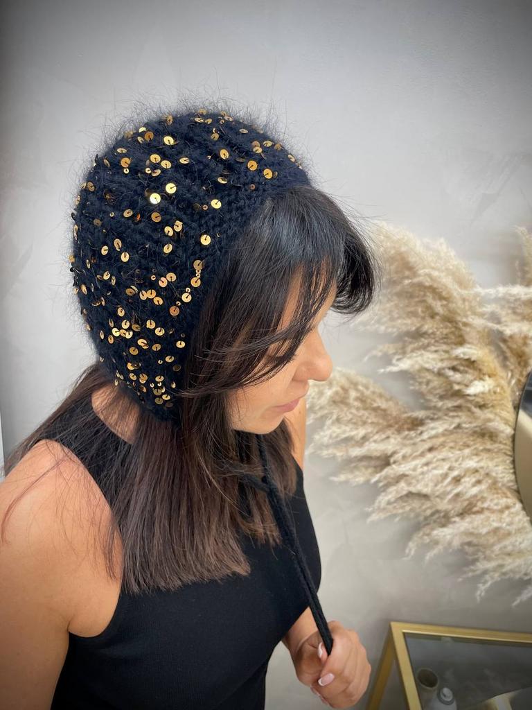 блестящий чепчик