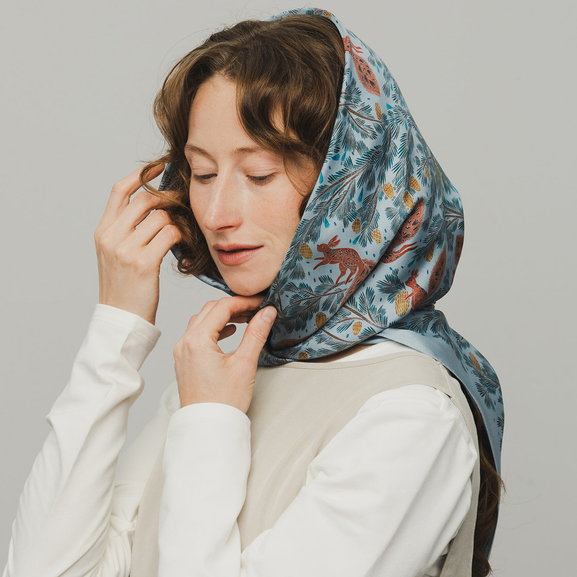 Шелковый платок "Урпи" 90х90 см