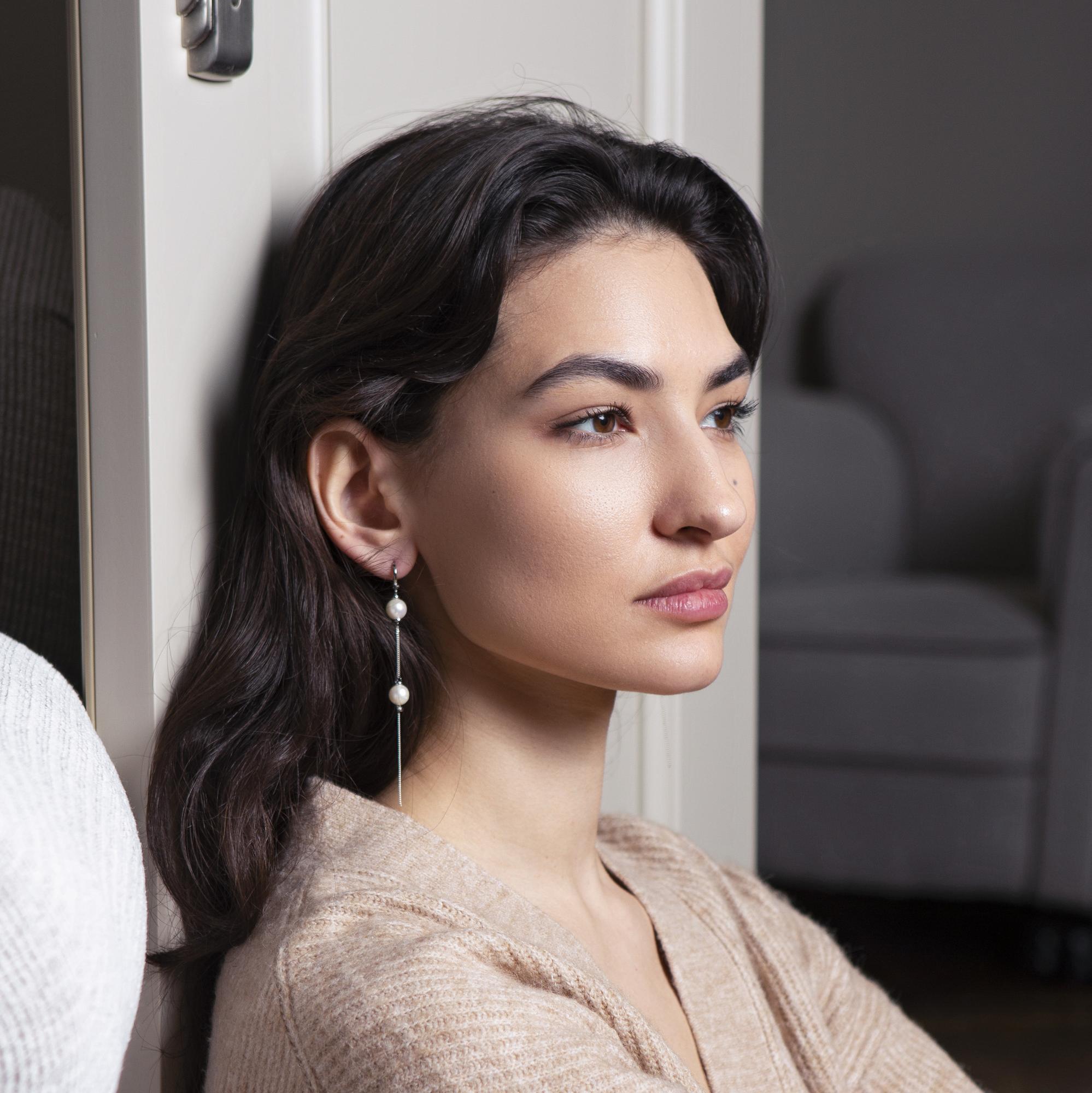 Серьги "Basic" асимметричные с 4мя белыми жемчужинами