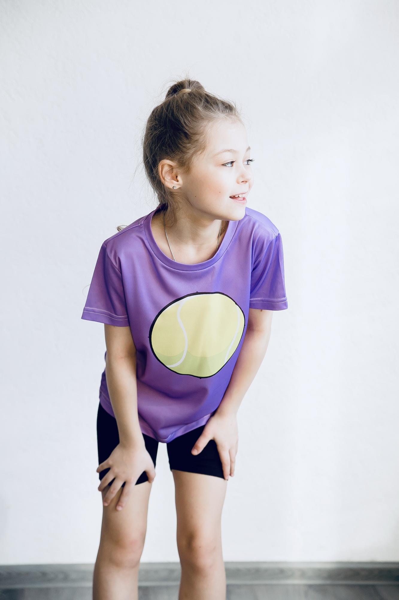 Футболка «Мяч»  сиреневая