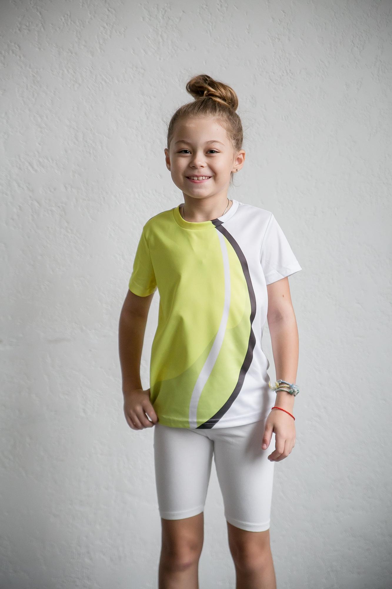 Футболка Мяч большой белая