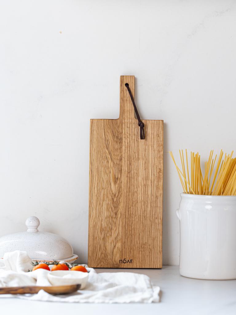 Дубовая доска разделочная с ручкой малая
