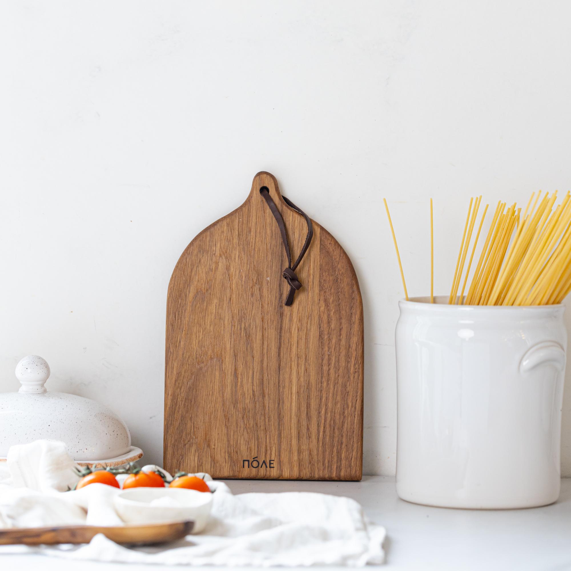 Дубовая разделочная доска