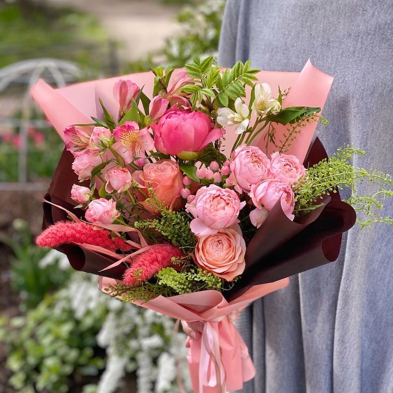 Букет цветов "Шоколадный мусс"