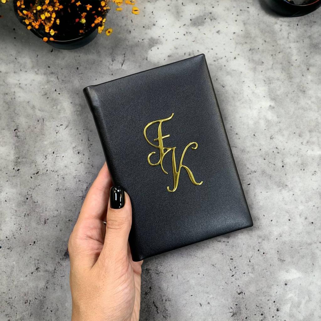 Обложка на паспорт инициалами из латуни