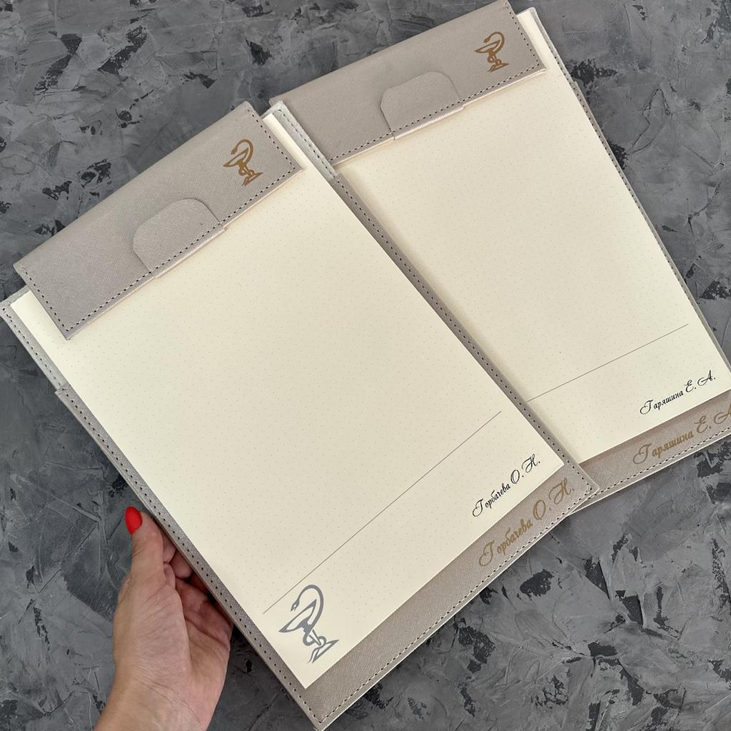 Вертикальный планшет с магнитным держателем А4