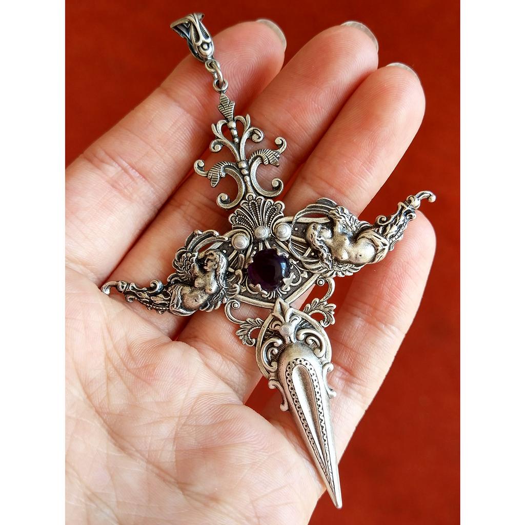 Кулон с ангелами Анжелина Аметист в интернет-магазине авторских украшений Shard Noir