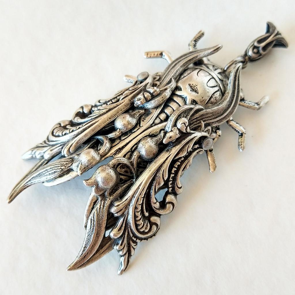 Кулон "Цикада"