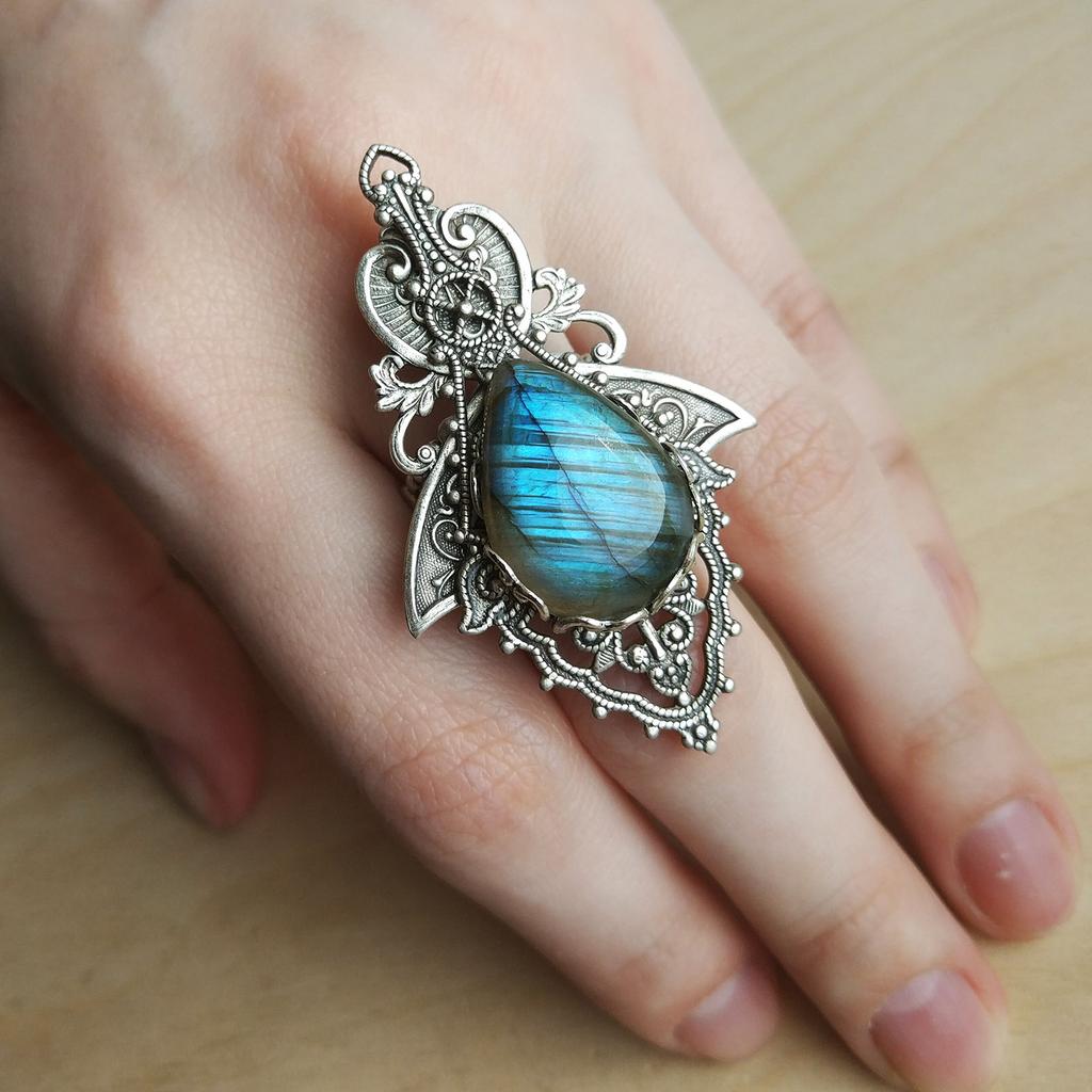 Кольцо "Амфитрита" Лабрадорит (Лабрадор, Спектролит)