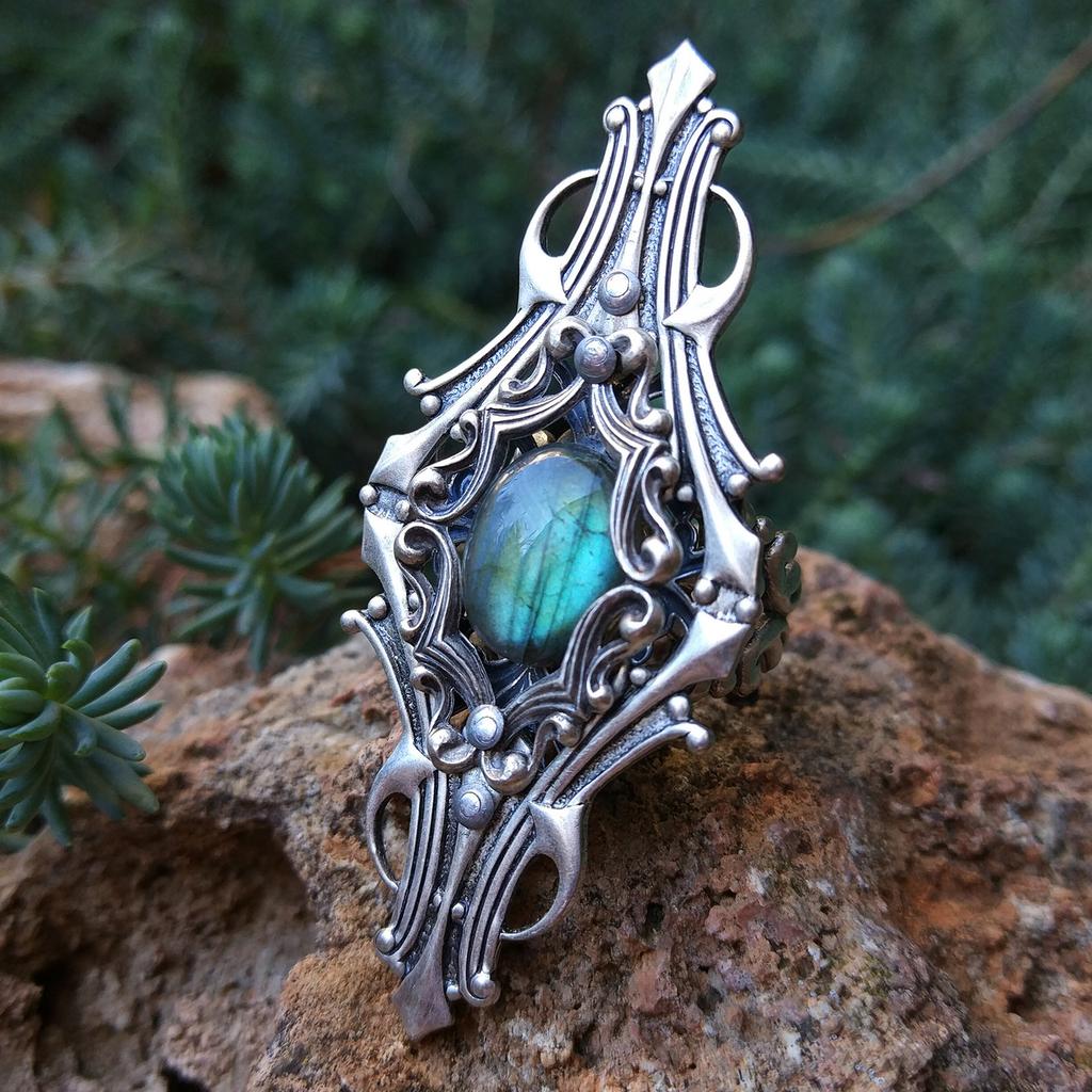 Кольцо Астерия Лабрадорит ( Лабрадор, Спектролит ) в интернет-магазине авторских украшений Shard Noir