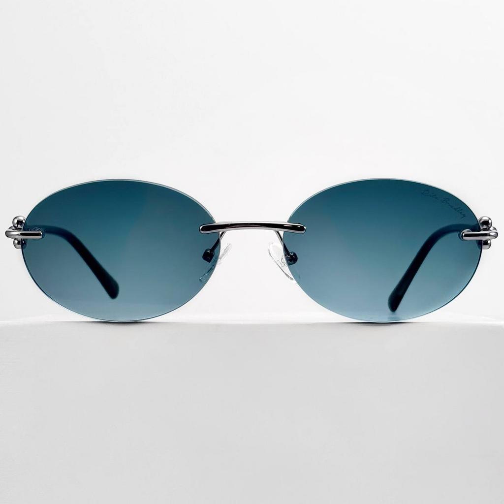 Овальные солнцезащитные очки