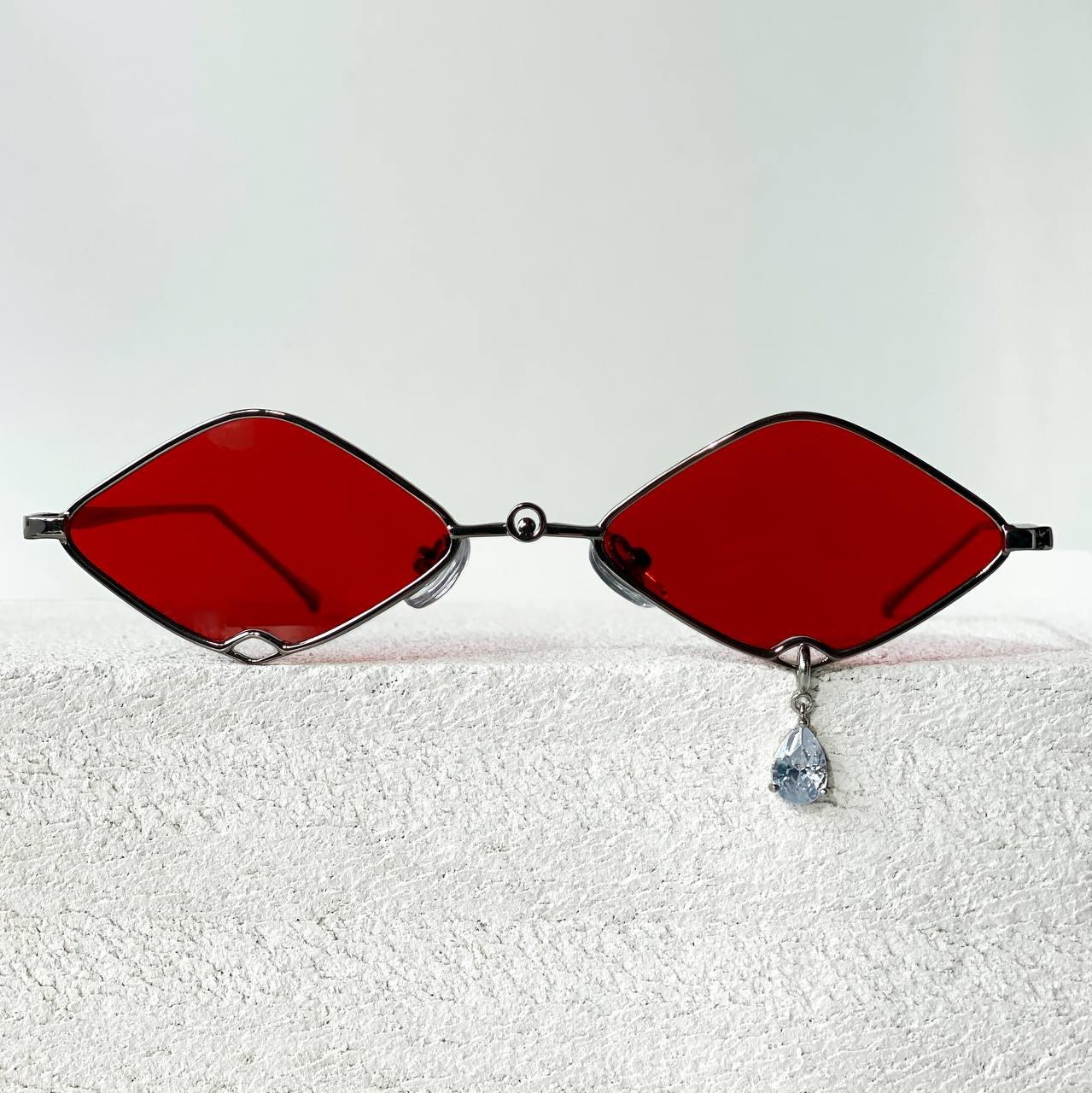 Красные женские очки