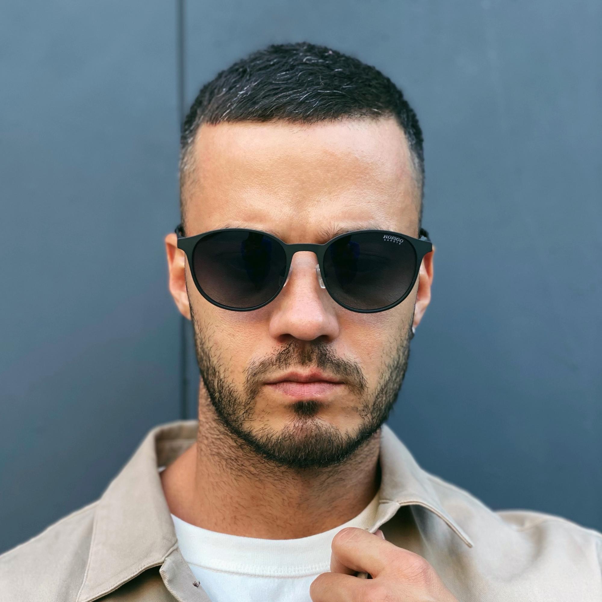 Очки стильные солнцезащитные