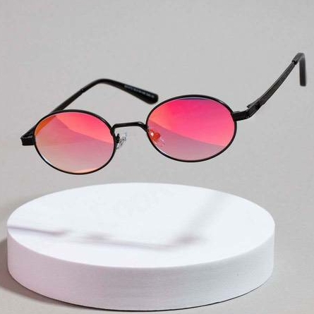 Солнцезащитные очки с красными стеклами