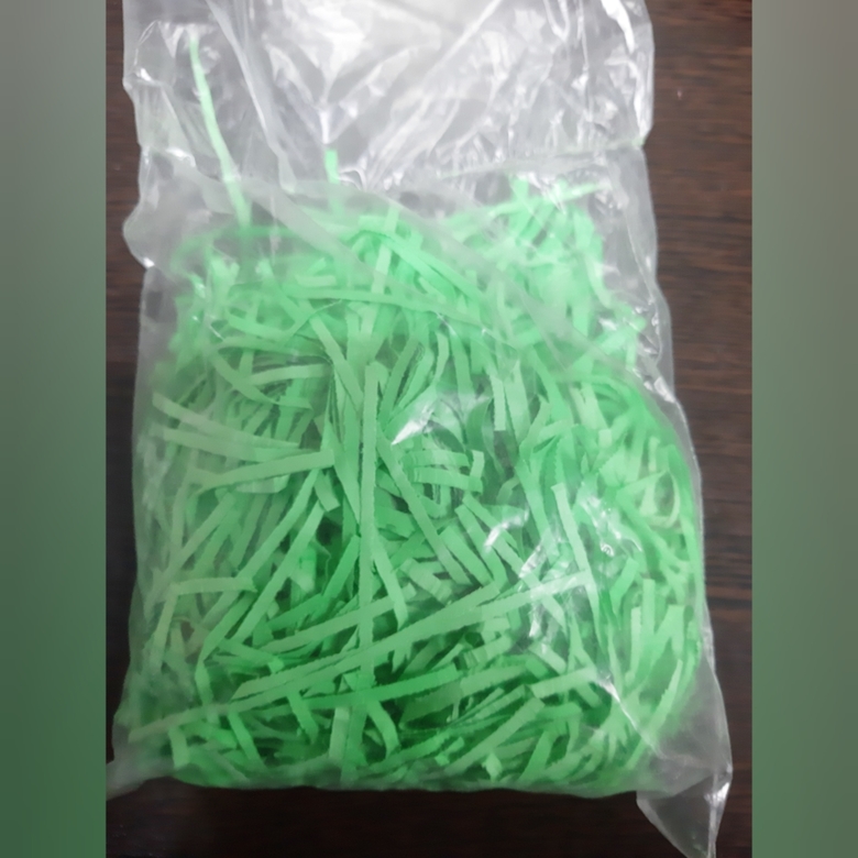 Наполнитель бумажный д подарков 50 гр зел