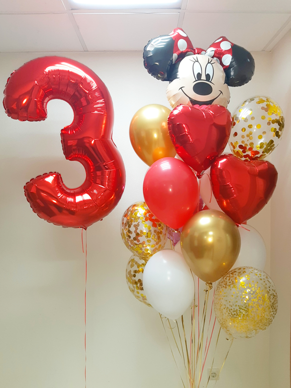 Цифра и большой букет из шаров