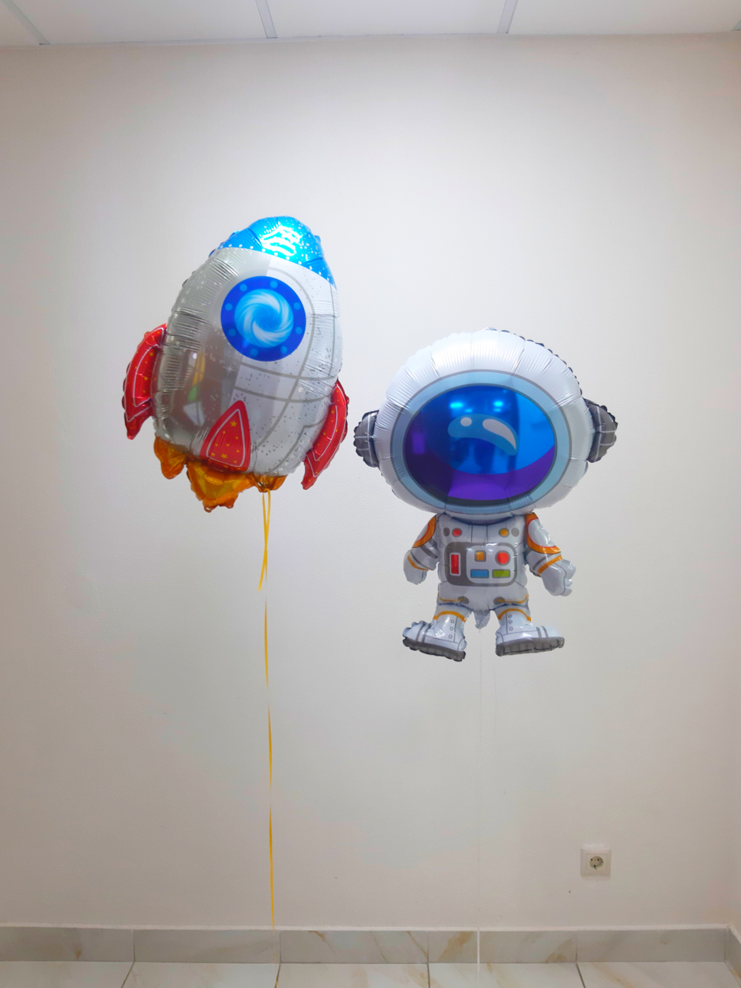 Ракета и Космонавт