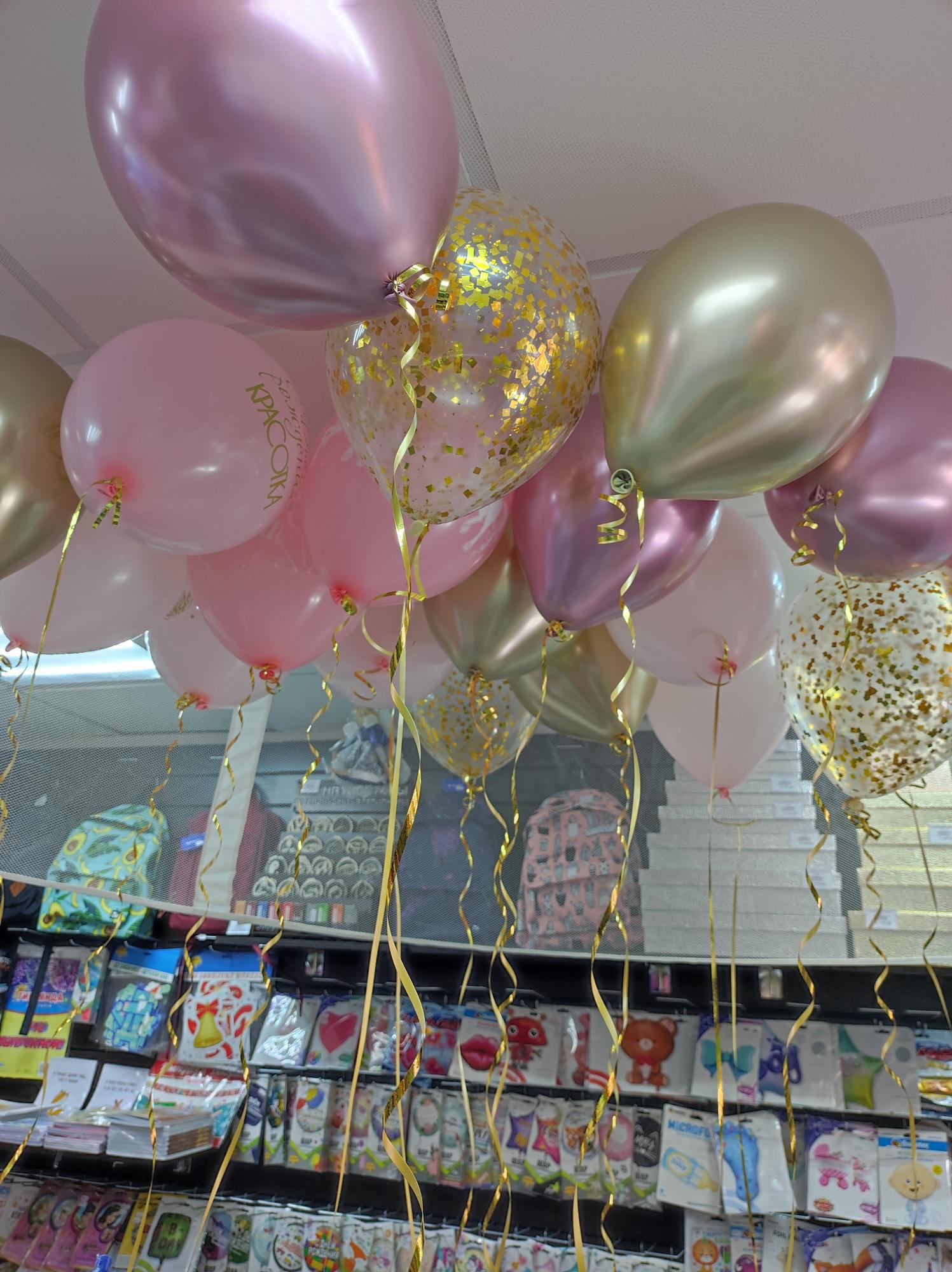 Шары под потолок нежные