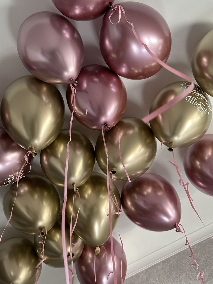 Хром шары под потолок