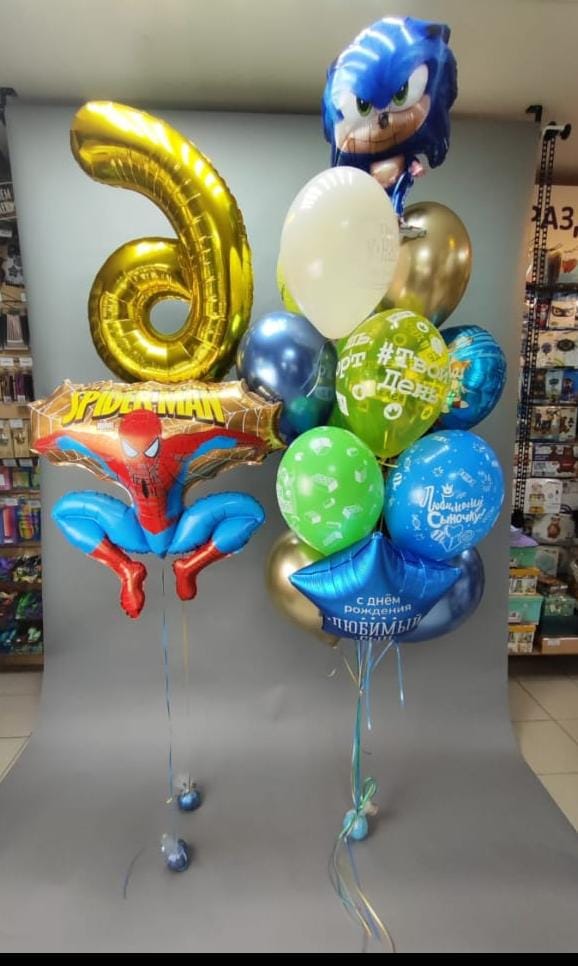 Большой букет с Человеком пауком и Ежиком Аниме