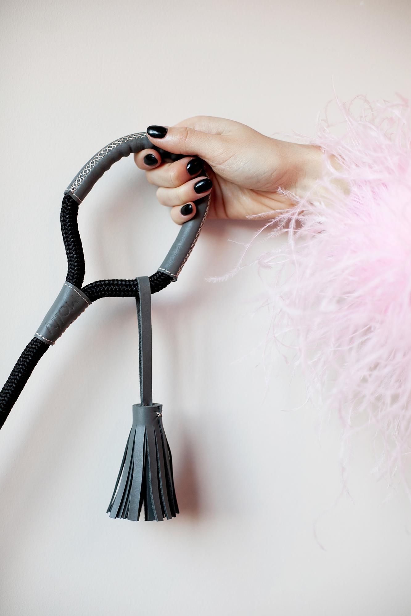 ПОВОДОК ИЗ КАНАТА